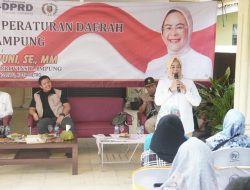 Minimalisir Konflik, Wakil I Ketua DPRD Lampung Elly Wahyuni Sosper Rembug Desa dan Kelurahan