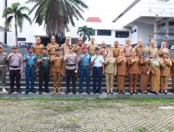 Ketua DPRD Mingrum Gumay, Menjadi Inspektur Upacara Bulanan Bersama Forkopimda Provinsi Lampung
