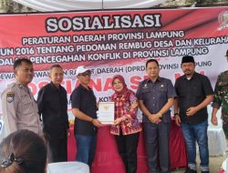 Sekertaris Komisi IV DPRD Lampung, Kostiana Sosialisasi Perda Rembug Desa di Bandarlampung