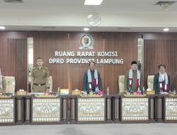 Ketua DPRD Provinsi Lampung Terharu Mendengar Lagu Hymne Guru
