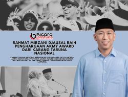 Rahmat Mirzani Djausal Raih Penghargaan AKMY Award dari Karang Taruna Nasional