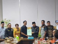 Desak Harga Singkong Stabil, Anggota Pansus Budhi Condrowati Kunjungi DPRD dan Perusahaan Mesuji