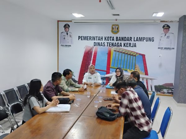 Mediasi Eks Karyawati Dengan Ritel, Kuasa Hukum Lilik: Perusahaan Minta Waktu Lima Hari